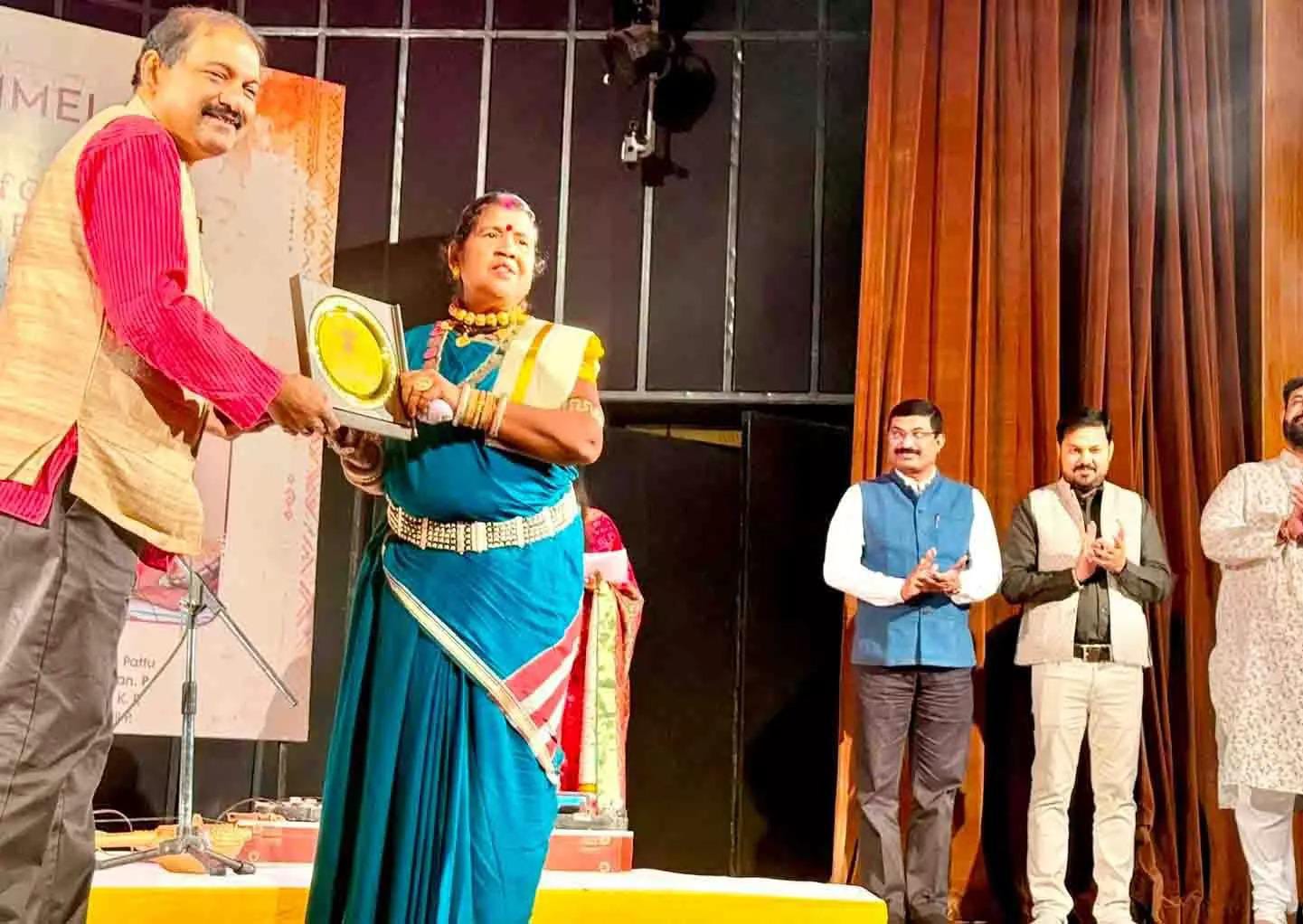 दिल्ली के मंच पर छत्तीसगढ़ की वो आवाज गूंजी, जिसने देश-दुनिया में बनाई पहचान… तीजन बाई की याद में सजी पंडवानी