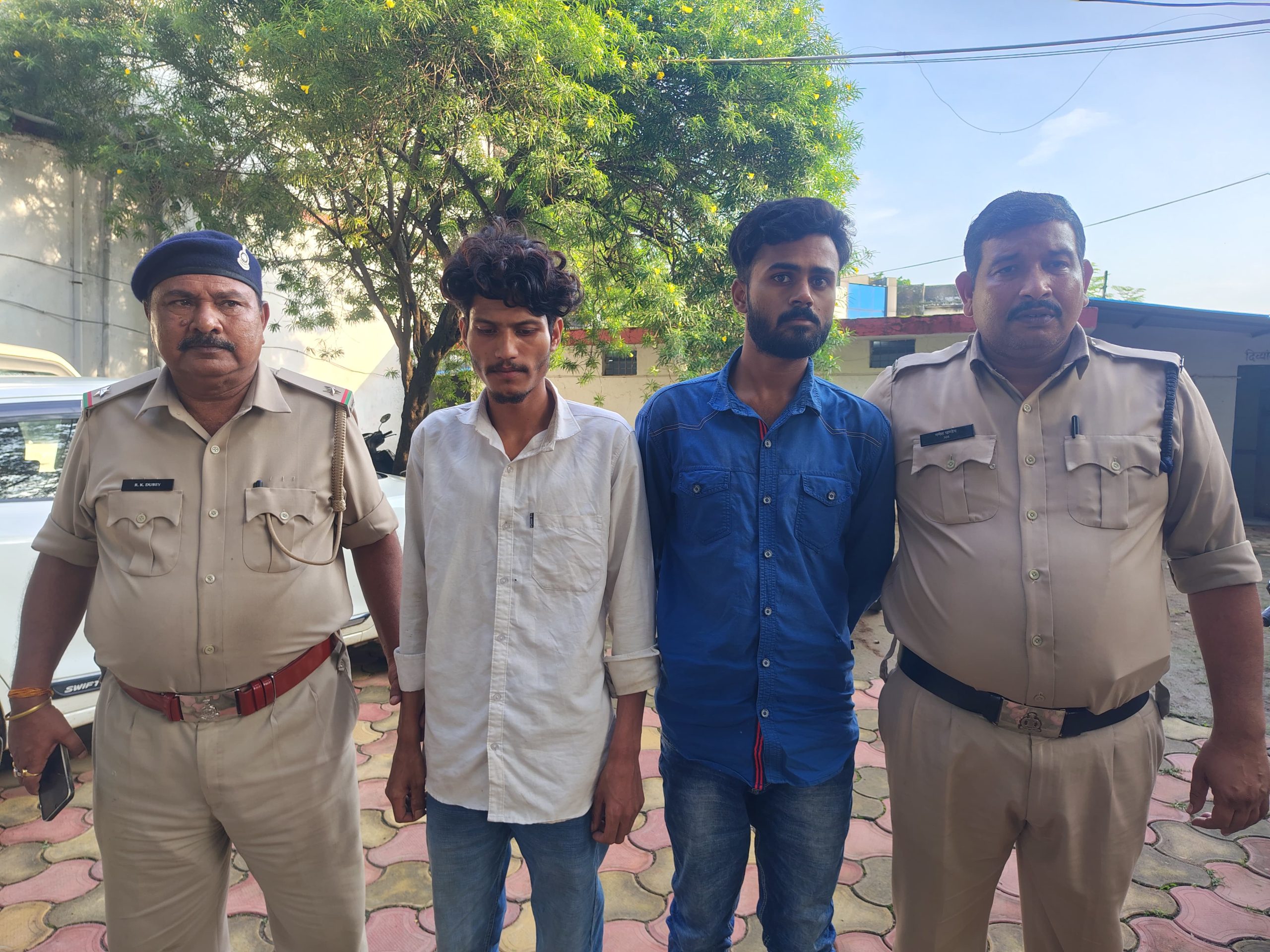अंबिकापुर और बलरामपुर में ताबड़तोड़ कार्रवाई, 130 नशीले इंजेक्शन जब्त, दोनों आरोपी NDPS एक्ट में गिरफ्तार होकर पहुंचे जेल