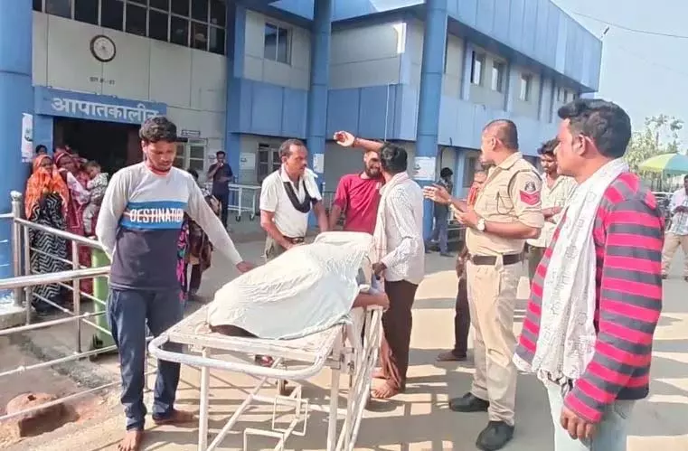 डिलीवरी के बाद अचानक बिगड़ी हालत, इंजेक्शन लगते ही मौत का आरोप; जिला अस्पताल में परिजनों का हंगामा