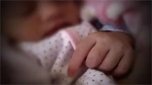 48 घंटे में बदलते रहे खरीदार और बढ़ती गई मासूम की कीमत! 1.20 लाख में हुआ सौदा, फिर 3.50 लाख में पहुंचा बच्चा