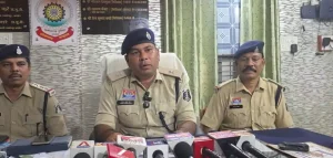 शादी के दूसरे दिन से दहेज के लिए प्रताड़ना का आरोप! डिप्टी कलेक्टर पति पर करोड़ों रुपये और लग्जरी कार मांगने का आरोप, पत्नी की शिकायत पर ससुराल वालों के खिलाफ केस दर्ज