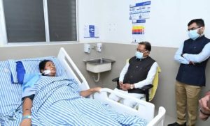 अस्पताल पहुंचे CM विष्णुदेव साय, जशपुर विधायक रायमुनी भगत से की मुलाकात; डॉक्टरों से जाना हाल, जल्द जनसेवा में लौटने की जताई उम्मीद